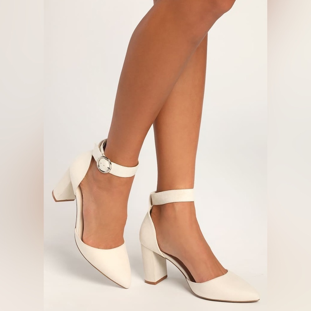Lulus Off White/Bone Block Heels - New! - Size 9